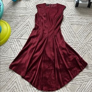 Lafayette 148 Elegant Burgundy Sleeveless Dress